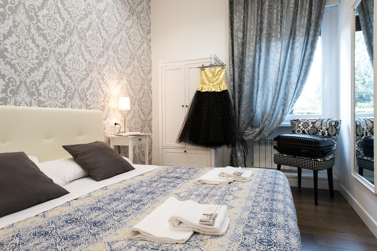 Suite Colosseo Apt. ローマ エクステリア 写真