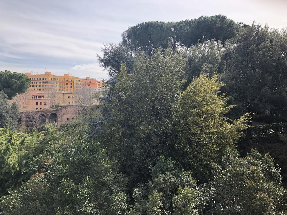 Suite Colosseo Apt. ローマ エクステリア 写真